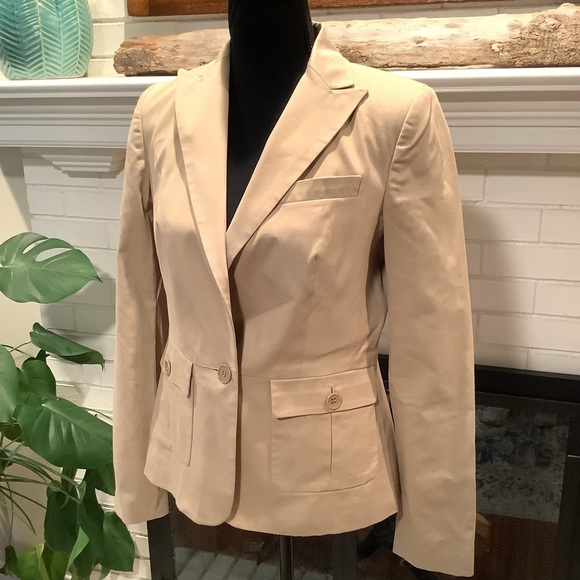 #317 Amazingly Soft Talbots Single Button Blazer Size 2 - Picture 2 of 10